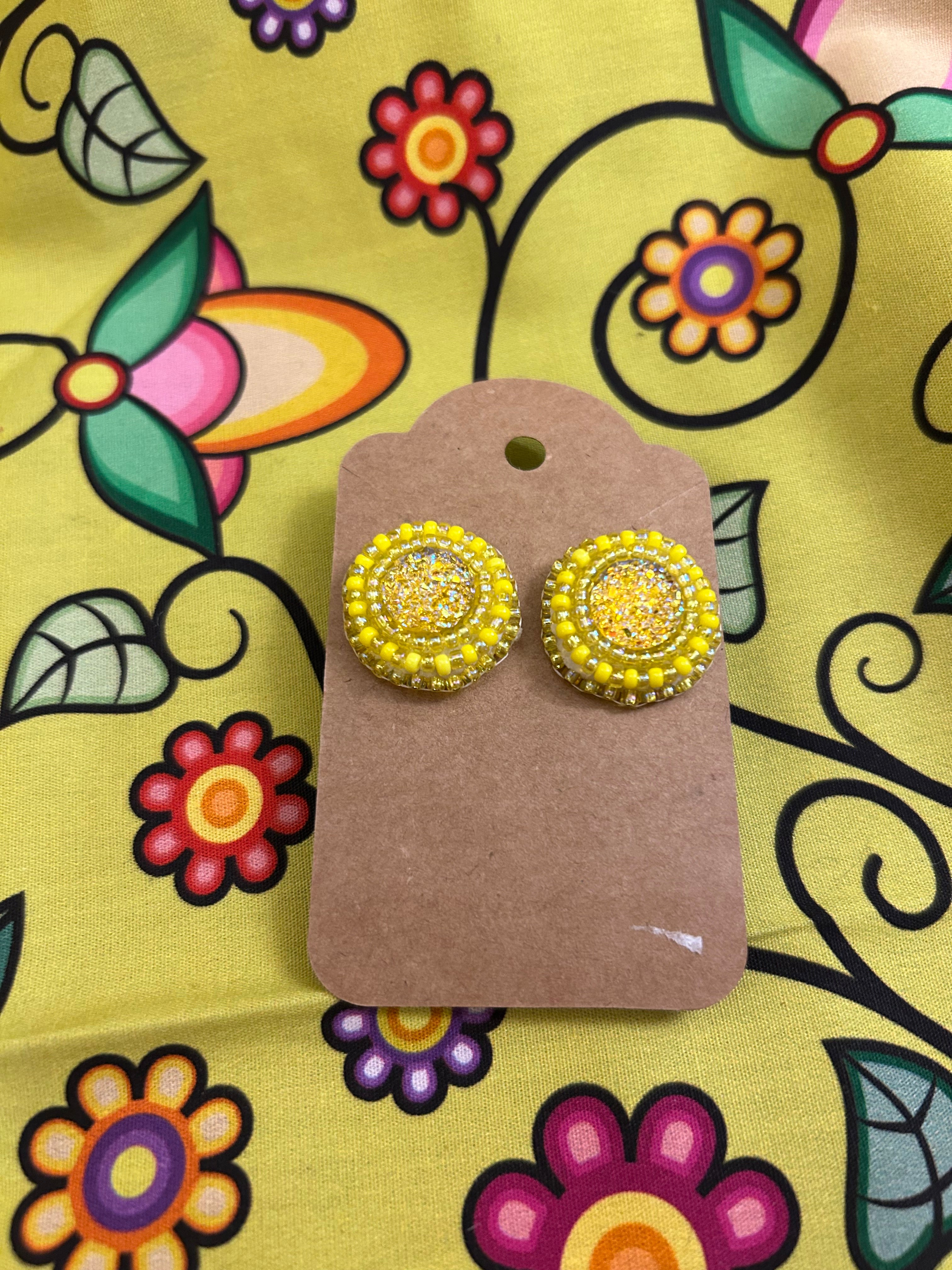 Karin Moen Round Mini Earrings