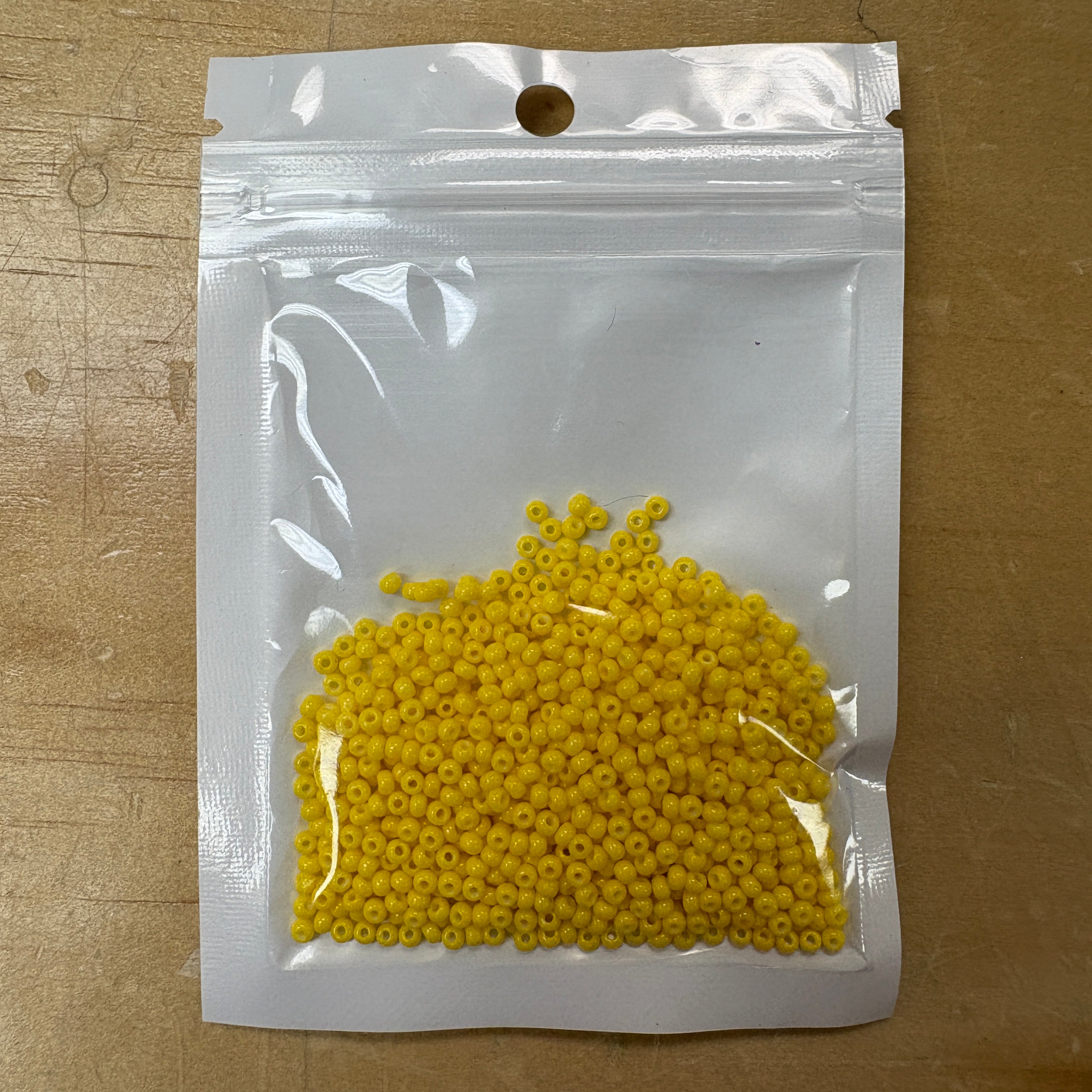 2mm Glass Seed Beads Size 12/0 - Lemon