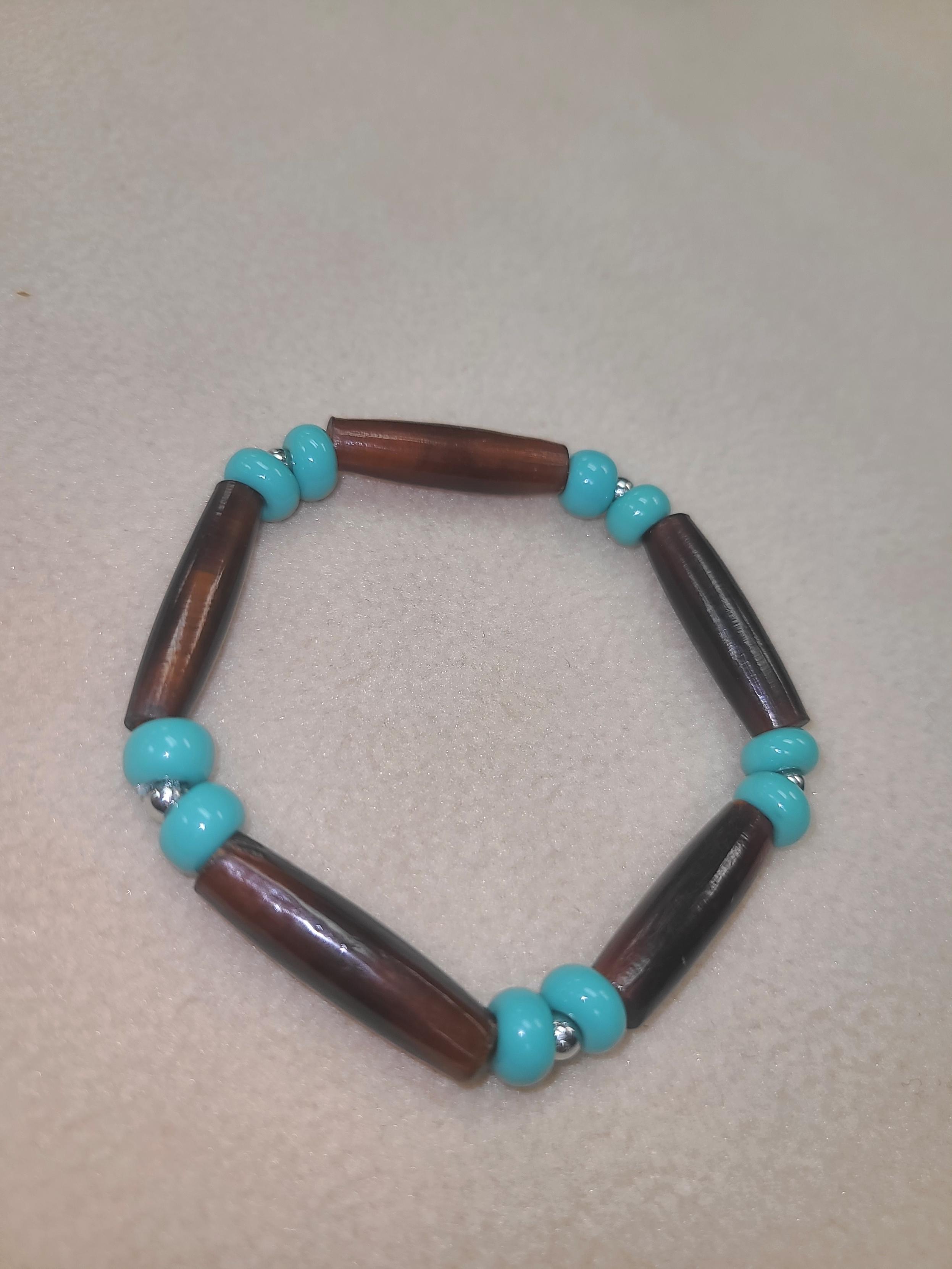 Kida Luttrell Stretch Beads